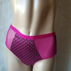 NWT VS XS Very Sexy Mid Rise Cheeky Pantie
